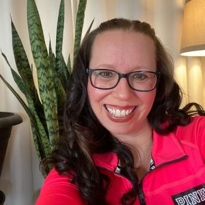 Meet your Posher, Wendy